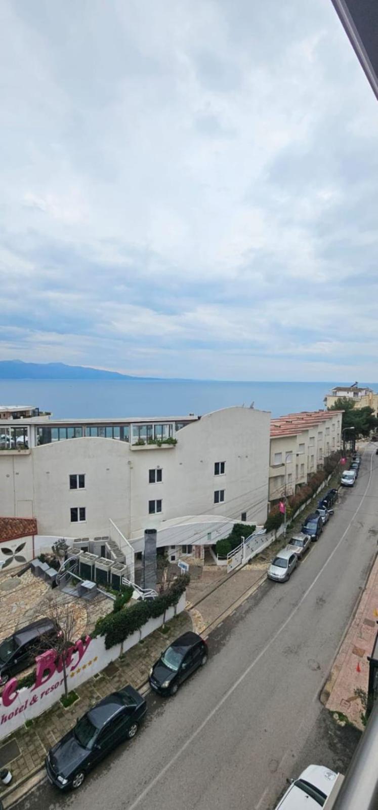 Hotel Edina Apartments By Hp Sarandë Exterior foto