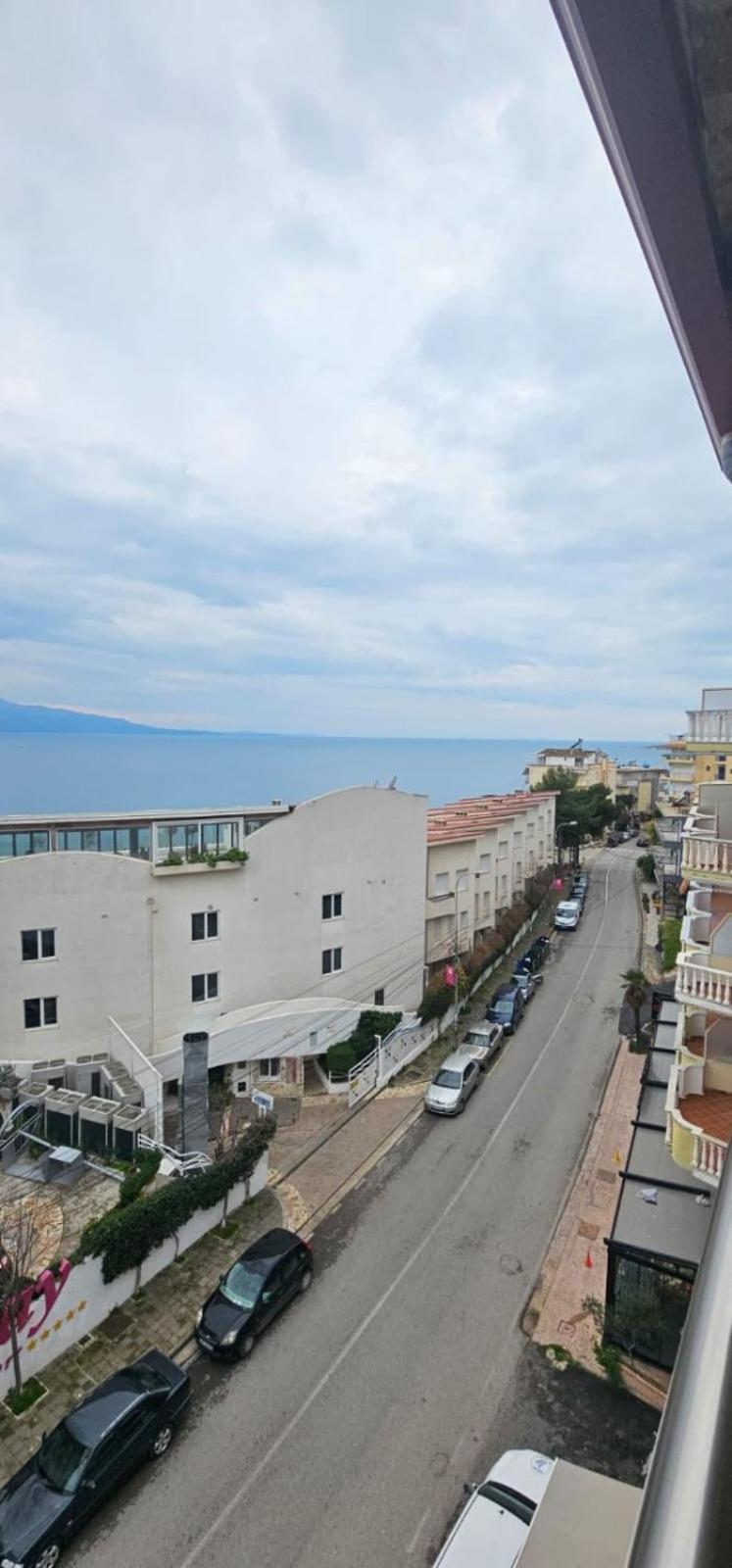 Hotel Edina Apartments By Hp Sarandë Exterior foto